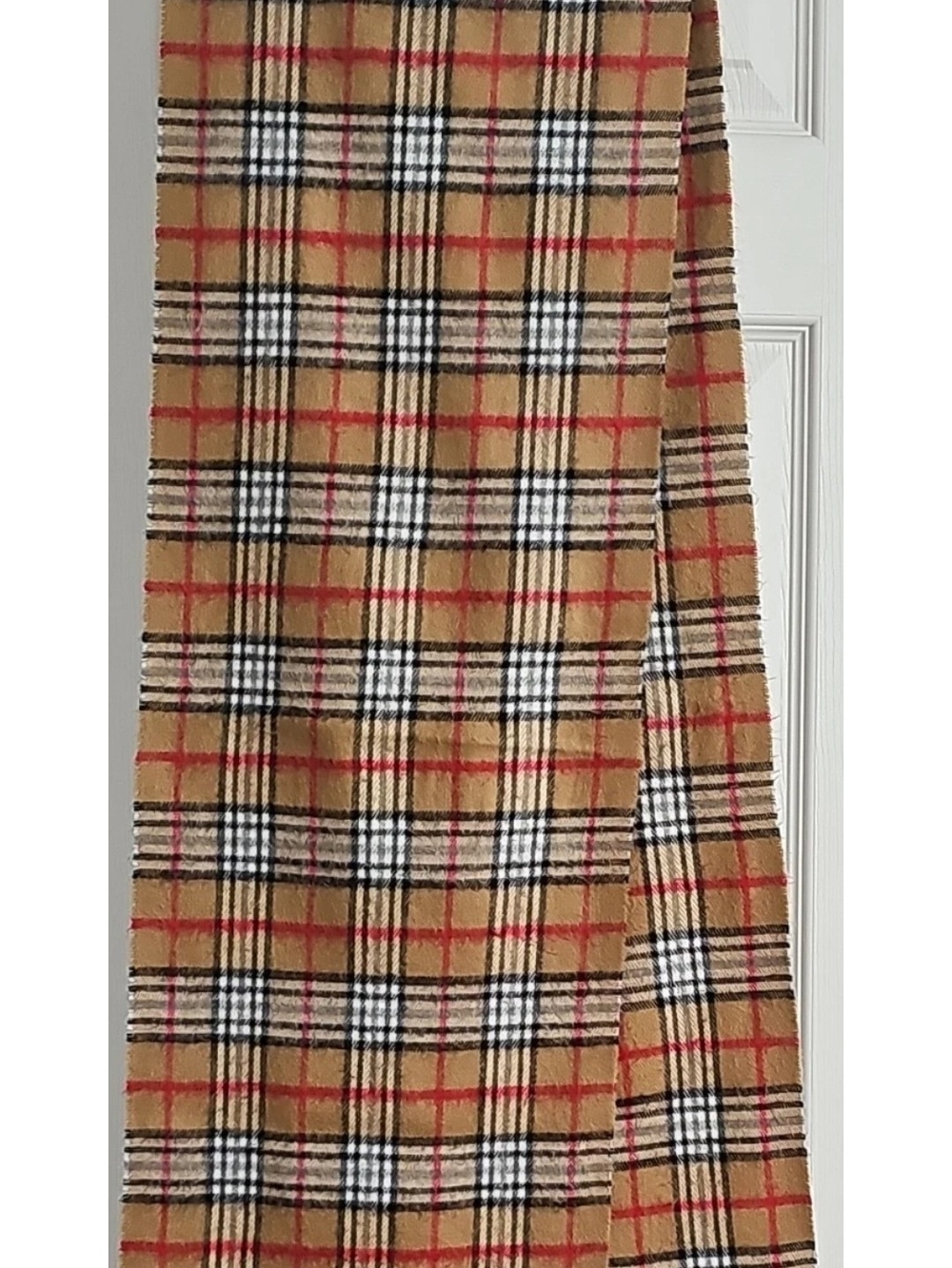 Capezio Plaid Knit Acrylic Rectangle Scarf Beige Black Red White Fringe Women